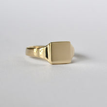 Load image into Gallery viewer, Art Deco Square Signet