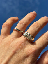 Load image into Gallery viewer, Darwin Ring Carving Workshop