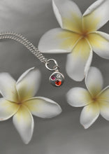 Load image into Gallery viewer, Sunrise Circle Pendant