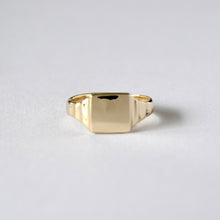 Load image into Gallery viewer, Art Deco Square Signet