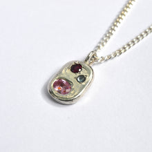 Load image into Gallery viewer, Clarity Pendant