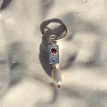 Load image into Gallery viewer, Sun + Sea Sleeper • Single Silver