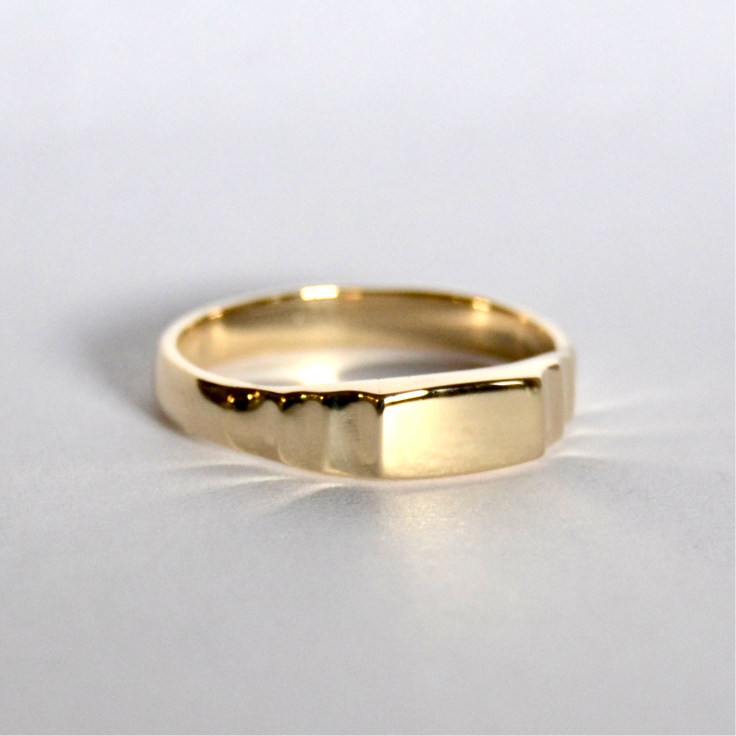 Art Deco Stacker • Gold