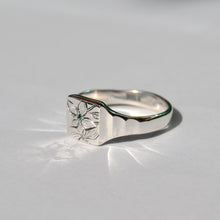 Load image into Gallery viewer, Dogwood Engraved Ring
