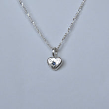 Load image into Gallery viewer, Engraved Heart Pendant
