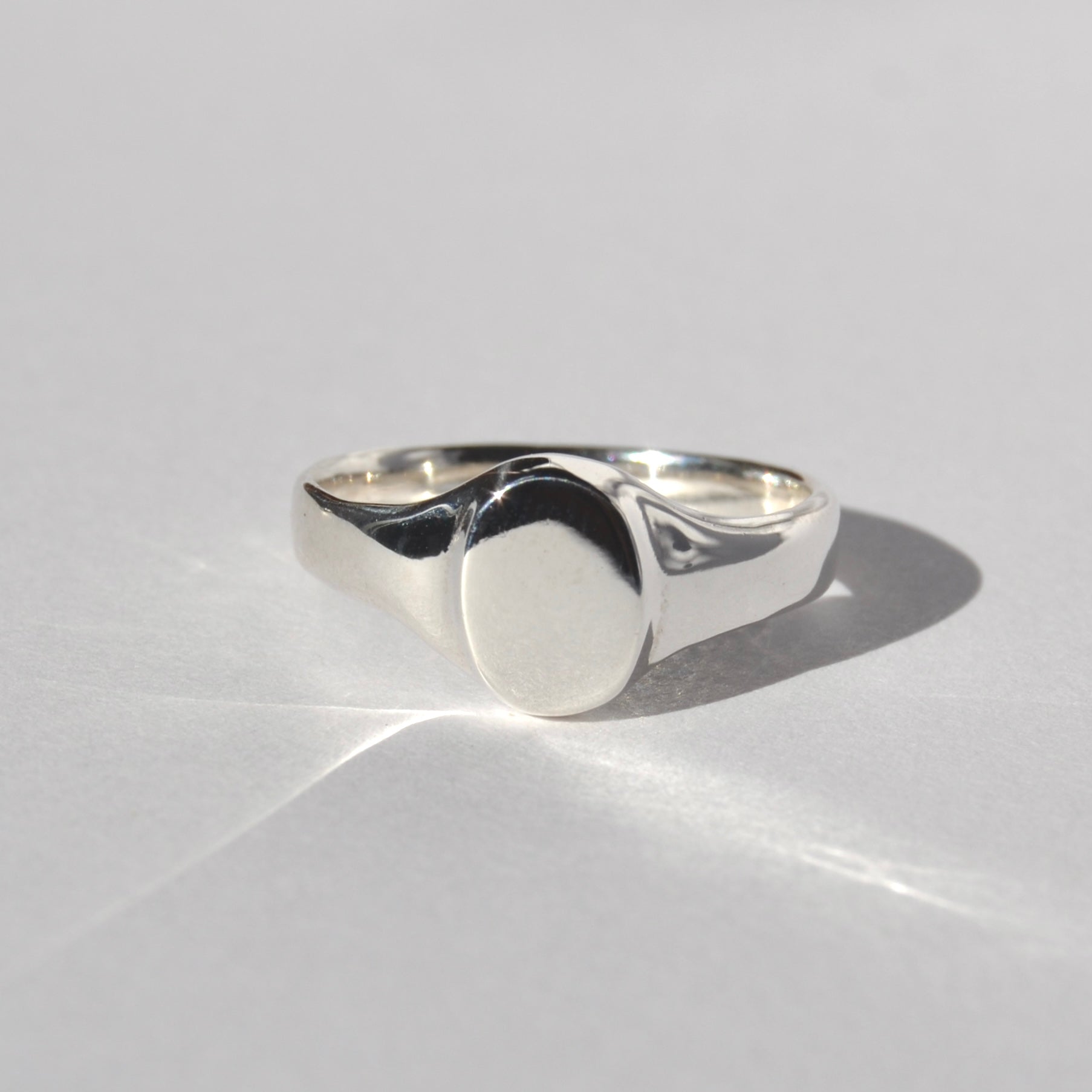 Oval Signet Ring • Silver