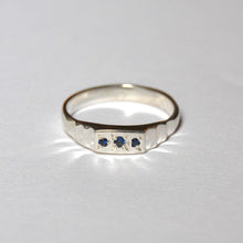 Load image into Gallery viewer, Sapphire Art Deco Band Ring
