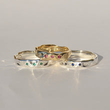 Load image into Gallery viewer, Garden Party Band Ring
