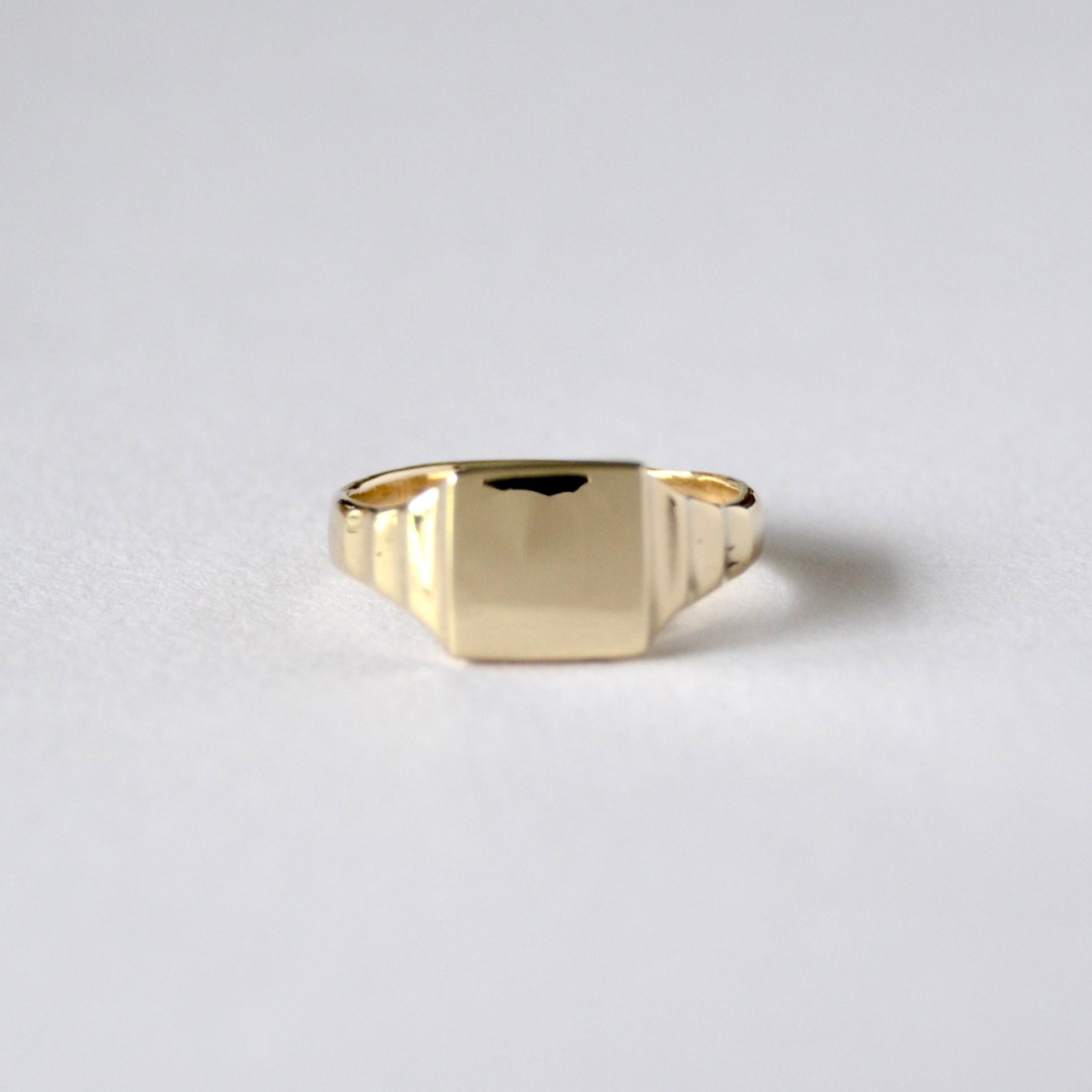 Art Deco Square Signet