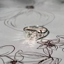 Load image into Gallery viewer, Dogwood Engraved Ring
