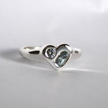 Load image into Gallery viewer, Heart Signet with Stones • Silver
