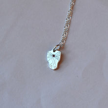 Load image into Gallery viewer, Bow Engraved Necklace
