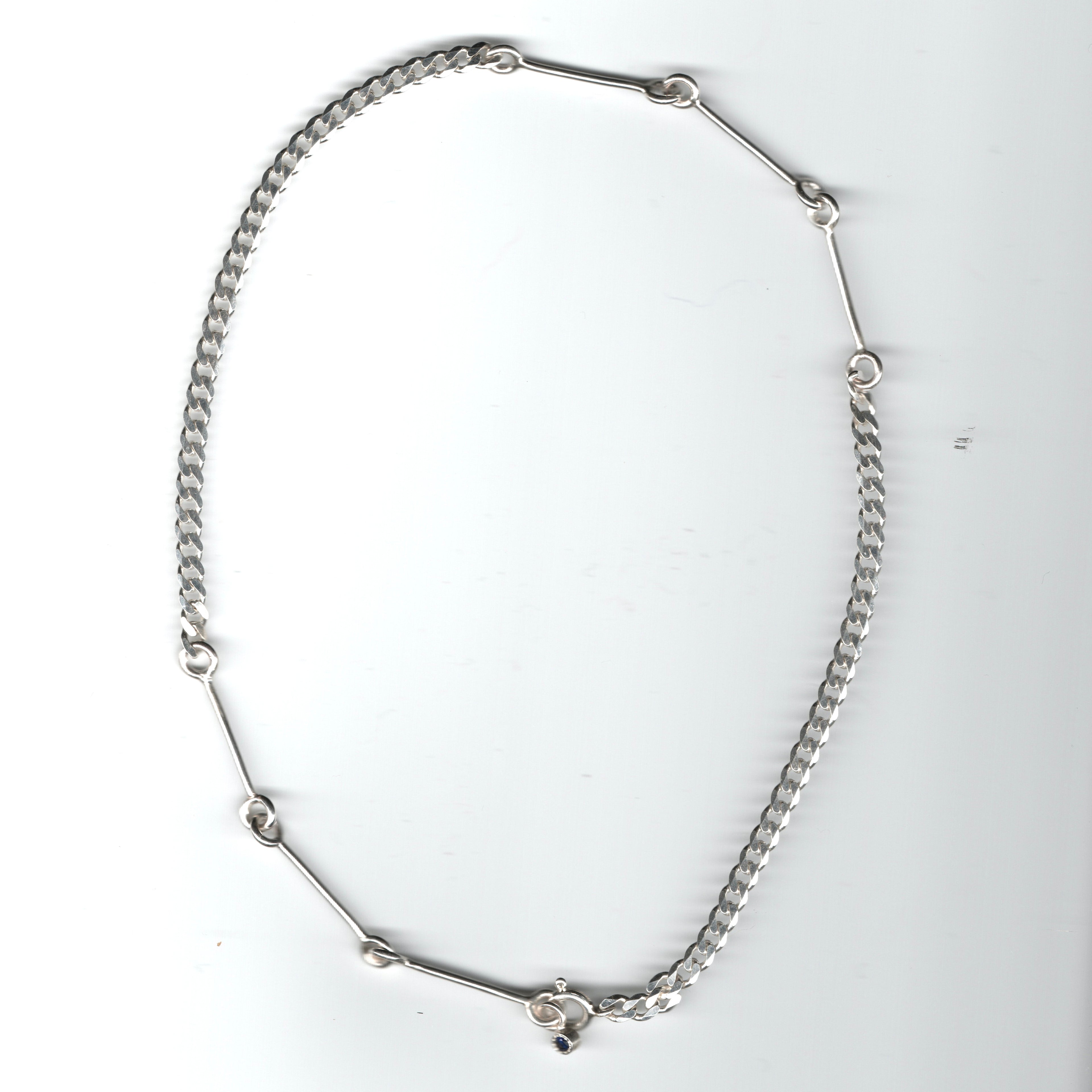 Cluster Chain, Short